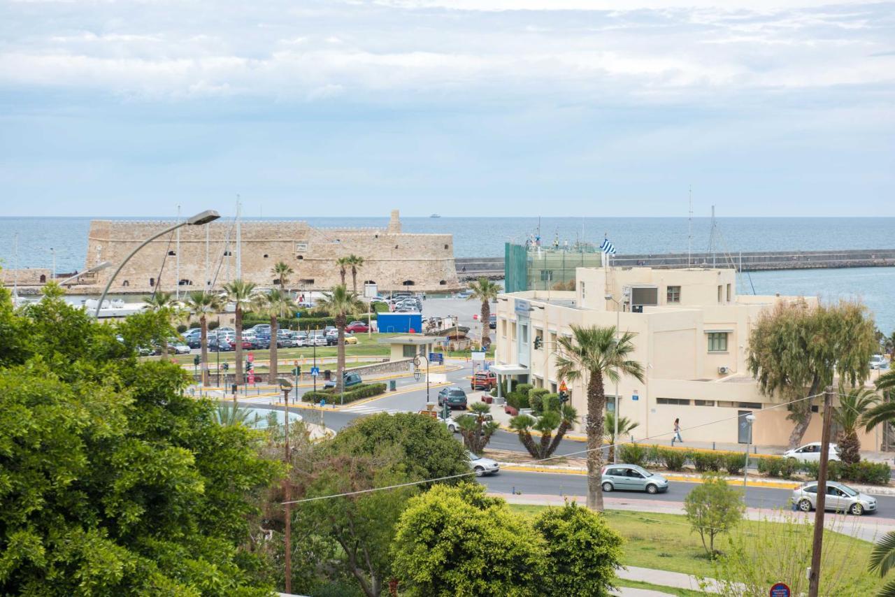 Central Spacious Apt Close To Port-Sites W/View 2 Heraklion Exteriör bild
