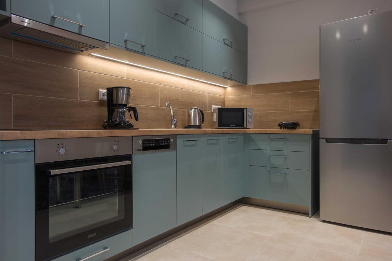 Central Spacious Apt Close To Port-Sites W/View 2 Heraklion Exteriör bild